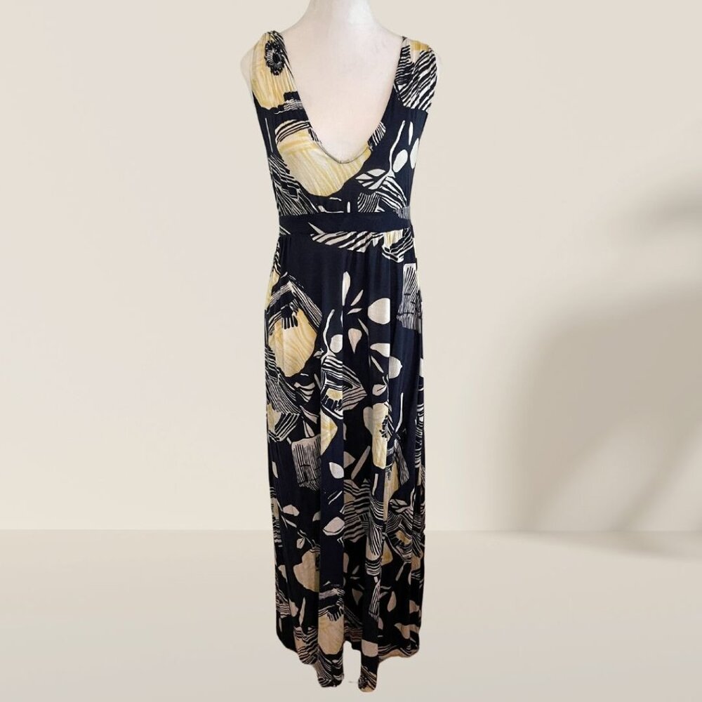 Boho Print Sleeveless Maxi Dress – Deep V-Neck, Size M